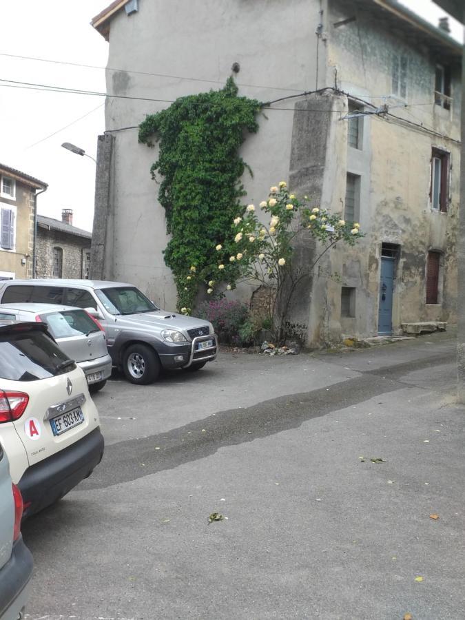 Pont-dʼAin L'Emeraude - 1 A 4P - Wifi Fibre - Parking Gratuit מראה חיצוני תמונה